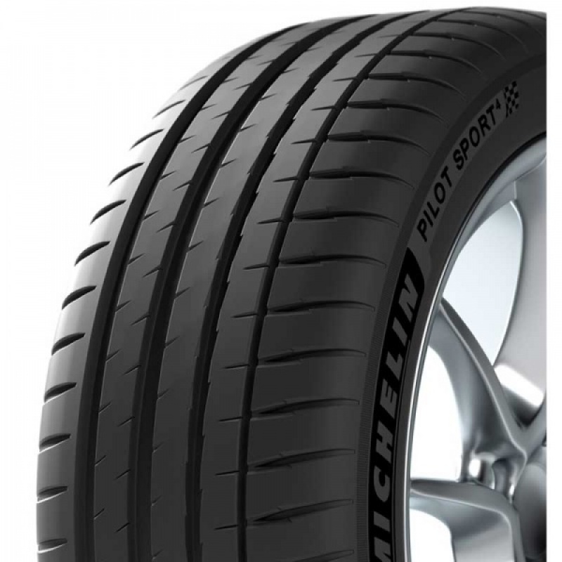 Pilot Sport 4